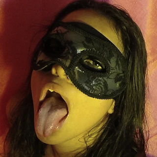 SloppyLucyFREE  oral sex face saliva