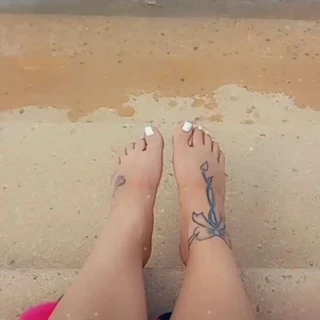 SmallSexyfeet33