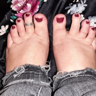 Soft_and_silky_feet