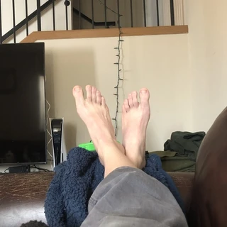 Sweet__Feet69