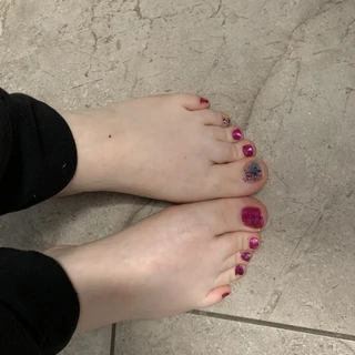 Sweet feet 