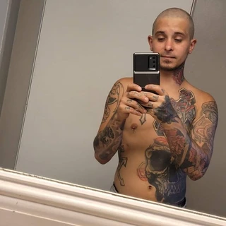 Tattooedshortguy