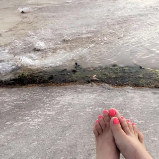 Sweet Feet