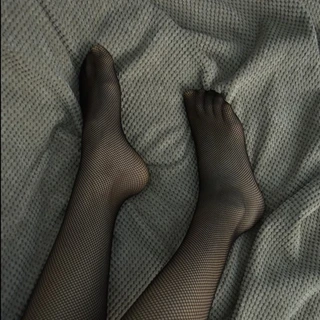 The Girl with Feet