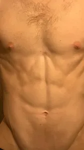 The Shirtless Streamer