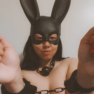 Thicc Asian Bunny