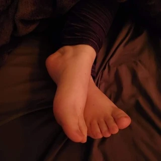 Tiny Toes