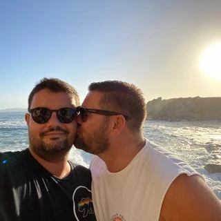 Twobears_spain_free