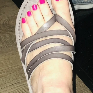 Feet by Rae