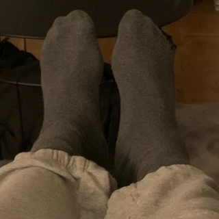 NiceSocksFeets