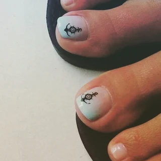 Krisztina Feet