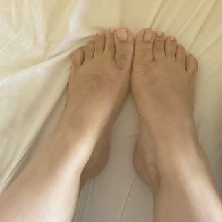 Strangefeet