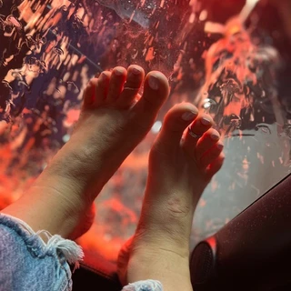 WifeySexyyyyFeet 